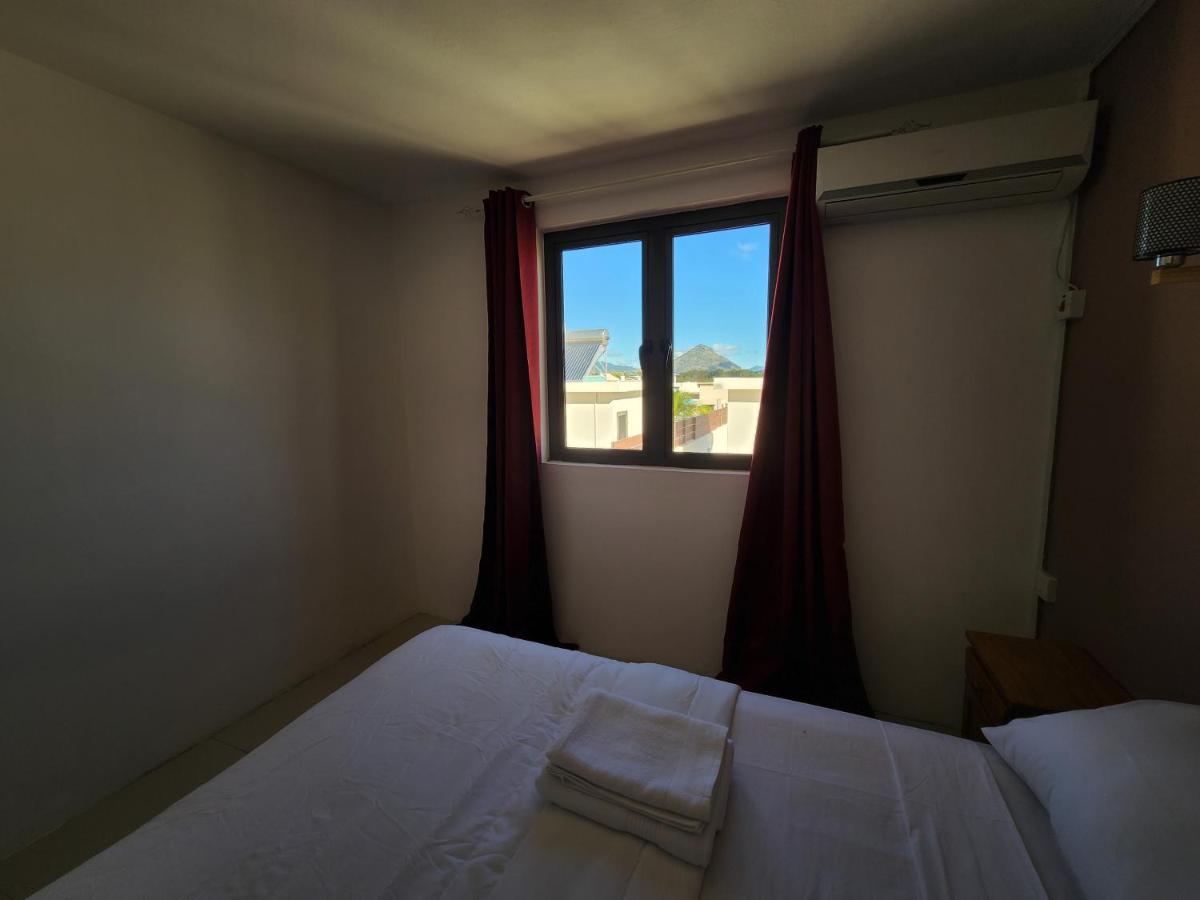 Sunsetview Beach Apartment Flic en Flac Екстер'єр фото
