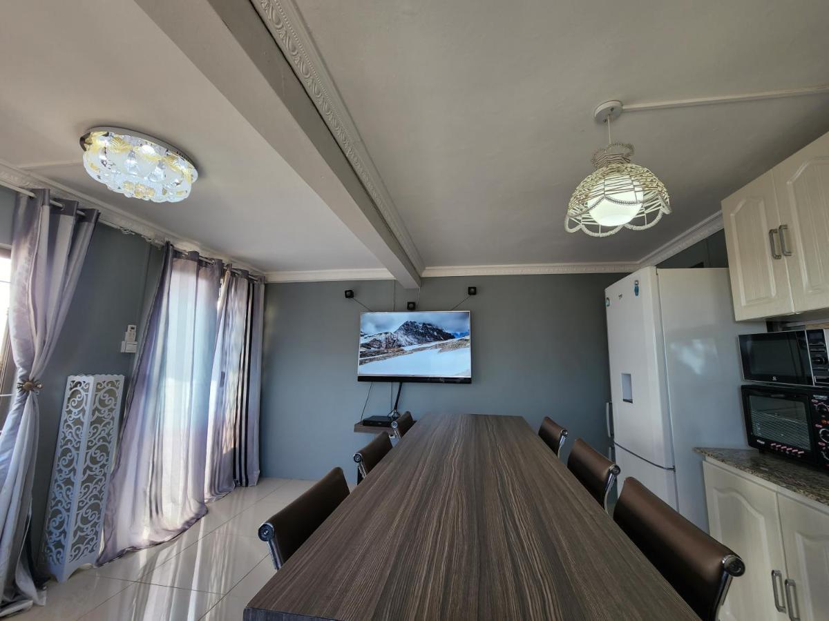 Sunsetview Beach Apartment Flic en Flac Екстер'єр фото