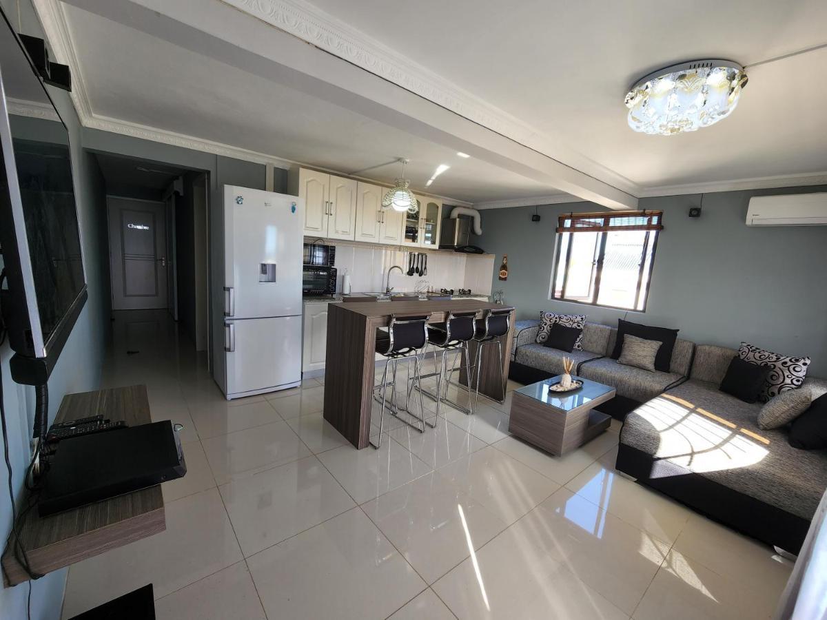 Sunsetview Beach Apartment Flic en Flac Екстер'єр фото